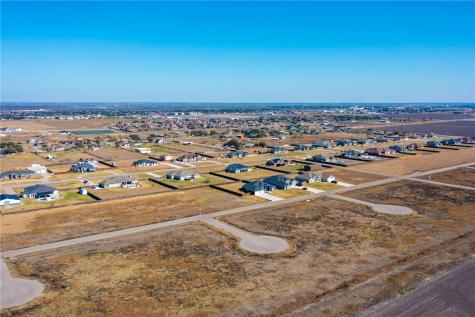 4701 Shiraz Court Robstown TX 78380