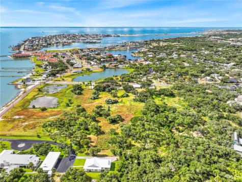 417 S Fulton Beach Rockport TX 78382