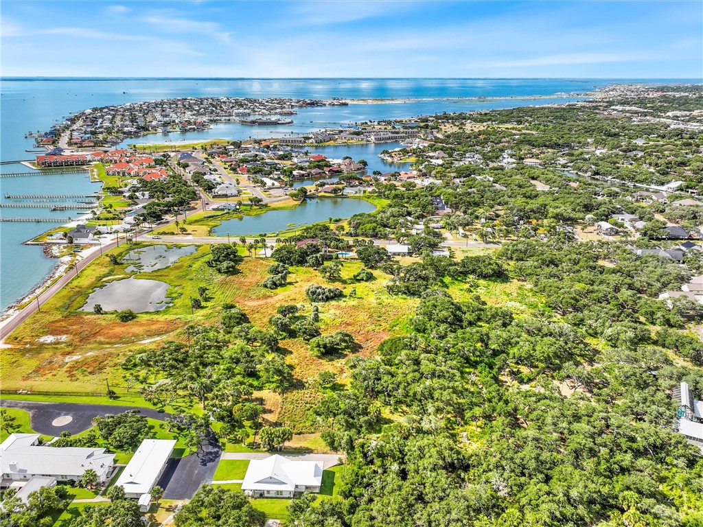 417 S Fulton Beach Rockport TX 78382