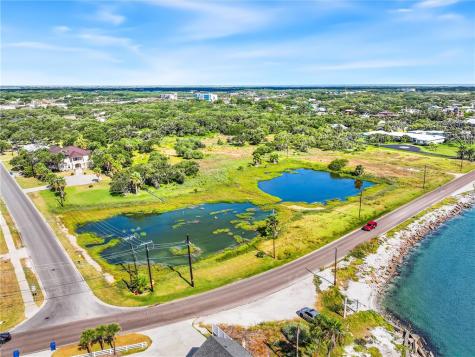 417 S Fulton Beach Rockport TX 78382