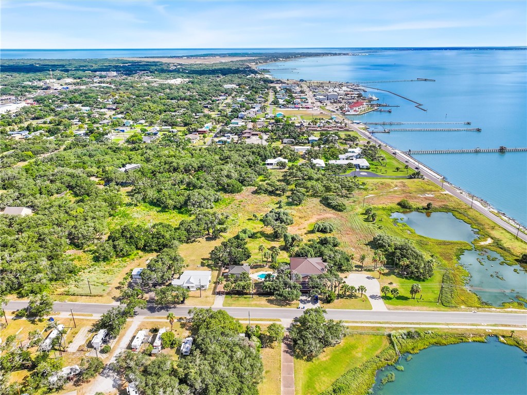 417 S Fulton Beach Rockport TX 78382