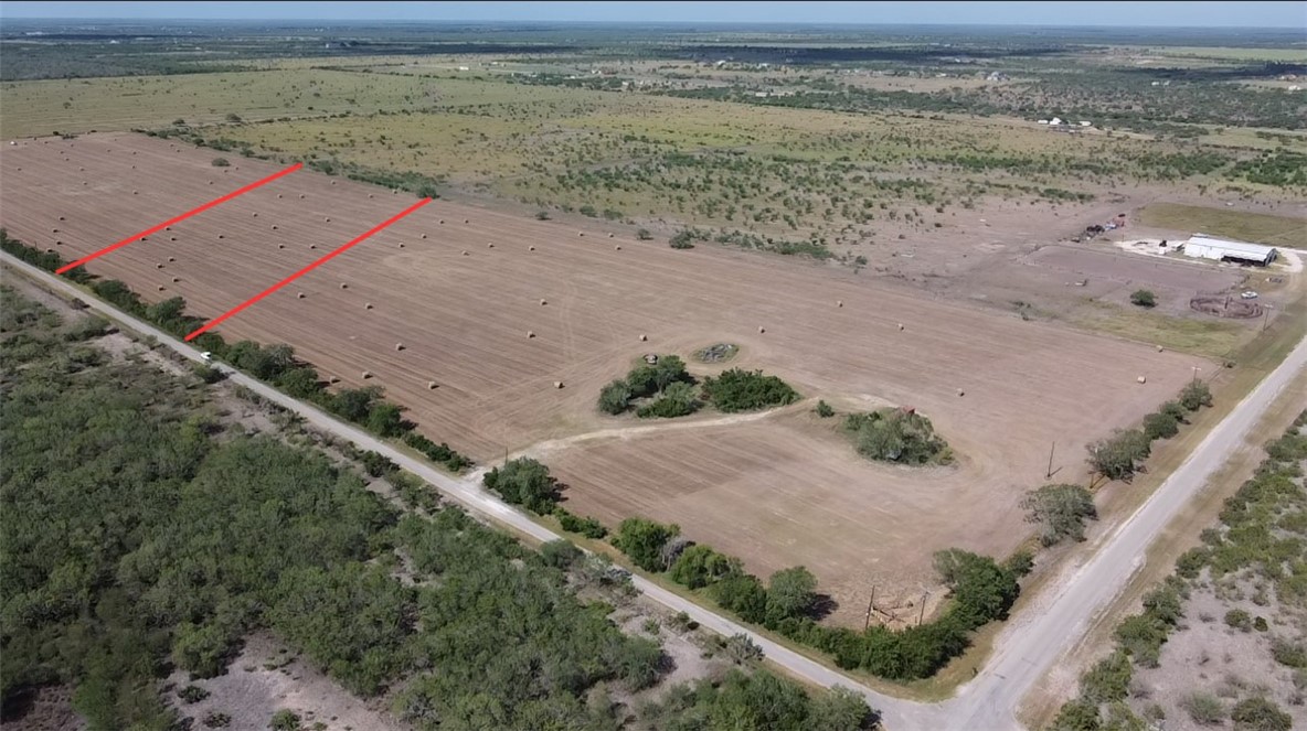 523 County Road 223 Orange Grove TX 78372