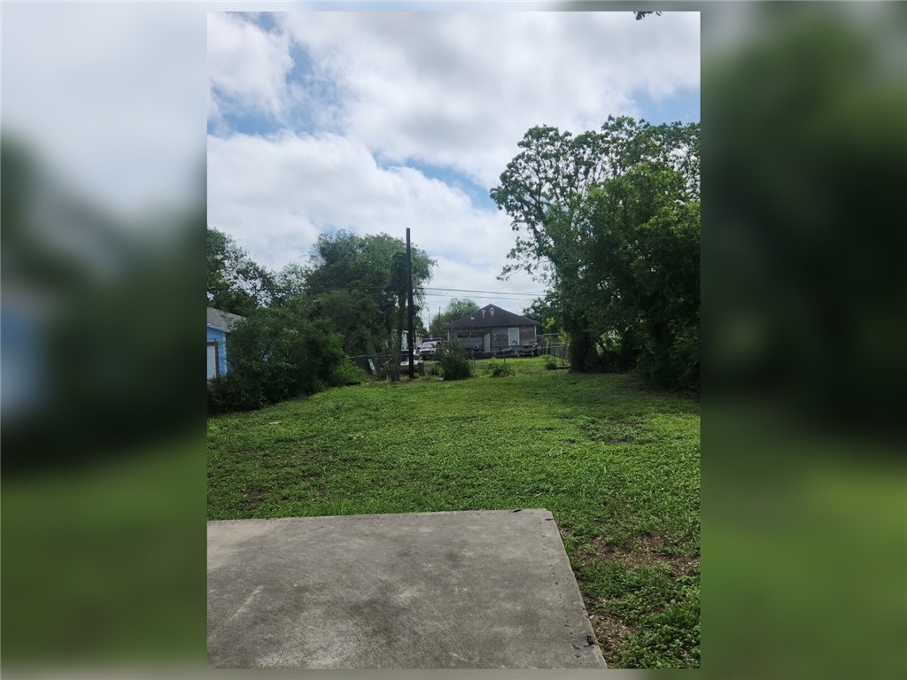 1008 S Brownlee Boulevard Corpus Christi TX 78404