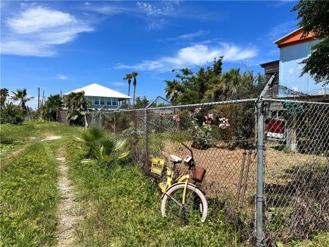 333 Trojan Street Port Aransas TX 78373