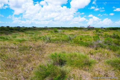 2542 State Highway 188 Rockport TX 78382