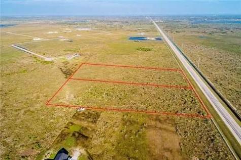 2542 State Highway 188 Rockport TX 78382