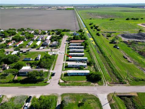 1005 John Wayne Drive Robstown TX 78380