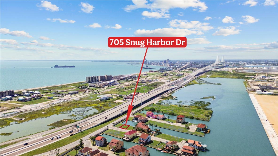 705 Snug Harbor Corpus Christi TX 78402