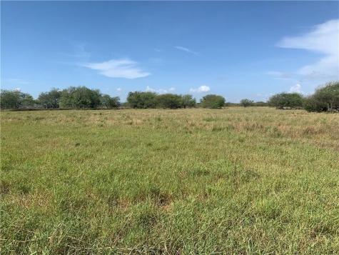 003 County Road 3667 Portland TX 78359