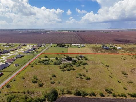 003 County Road 3667 Portland TX 78359