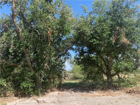003 County Road 3667 Portland TX 78359
