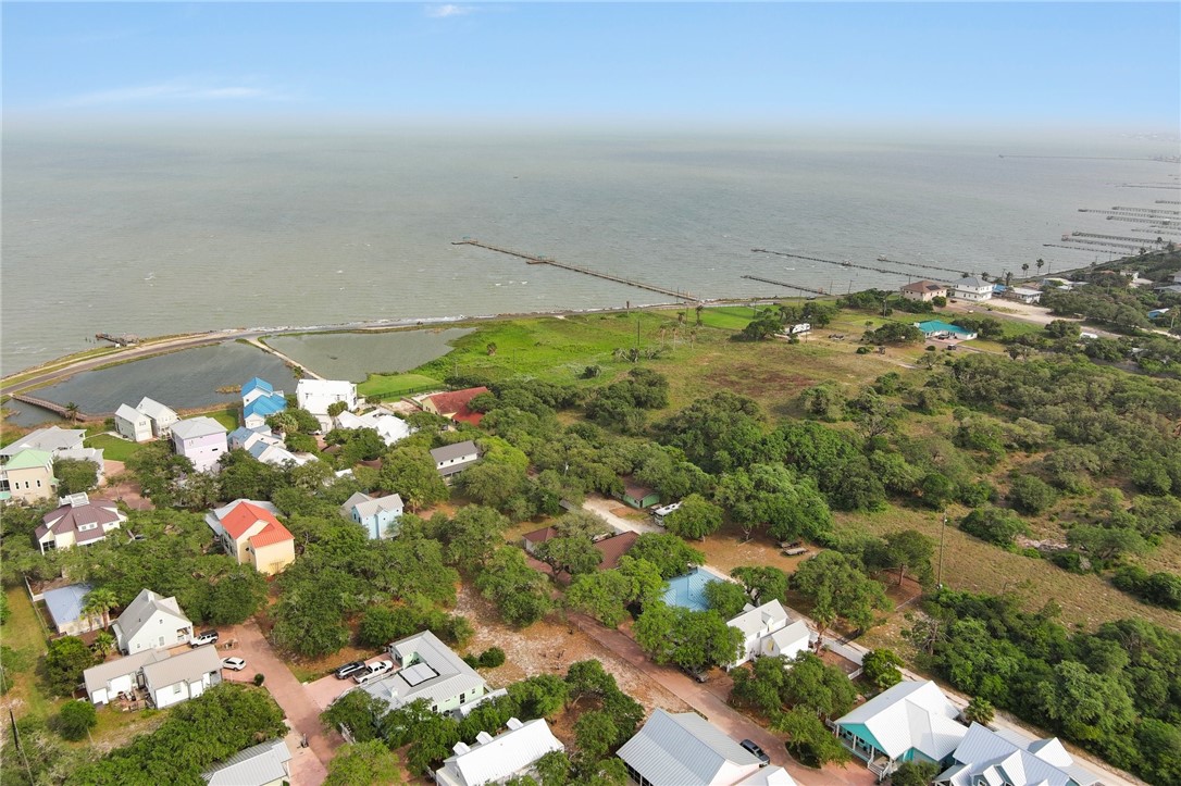 39 Old Cottage Beach Drive Rockport TX 78382