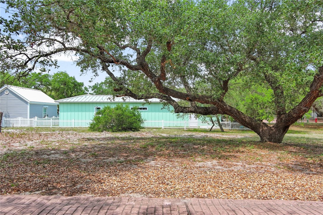 39 Old Cottage Beach Drive Rockport TX 78382