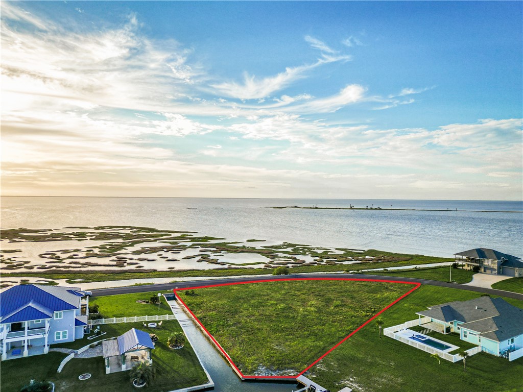 20 Northpointe Drive Rockport TX 78382