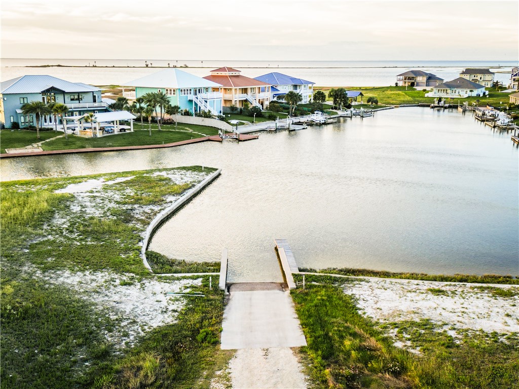 20 Northpointe Drive Rockport TX 78382
