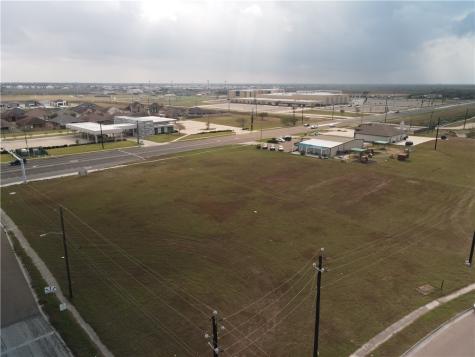 6205 Kostoryz Corpus Christi TX 78415