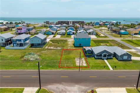 1024 S Church Street Rockport TX 78382