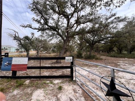 2301-2401 Fm 2165 Rockport TX 78382