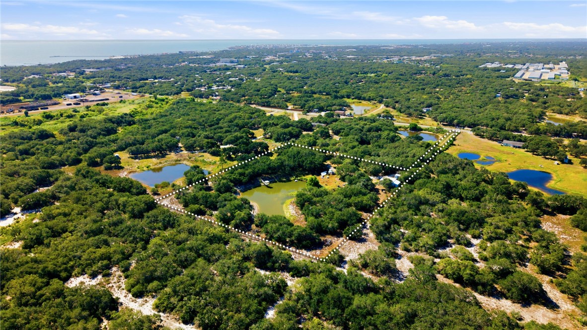 1731 Prairie Rockport TX 78382