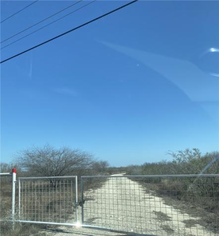 142 Toro Spur 13 (approx. 20.28 Acres) San Diego TX 78384