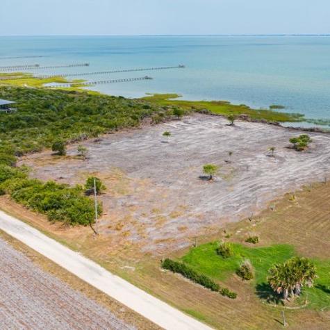 2415 First Street Bayside TX 78340