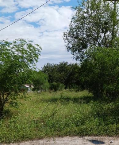 612 N South Street Mathis TX 78368