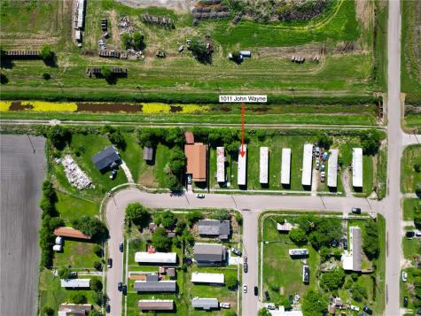 1011 John Wayne Drive Robstown TX 78380