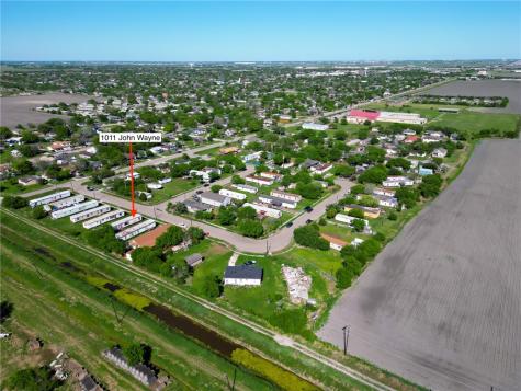 1011 John Wayne Drive Robstown TX 78380