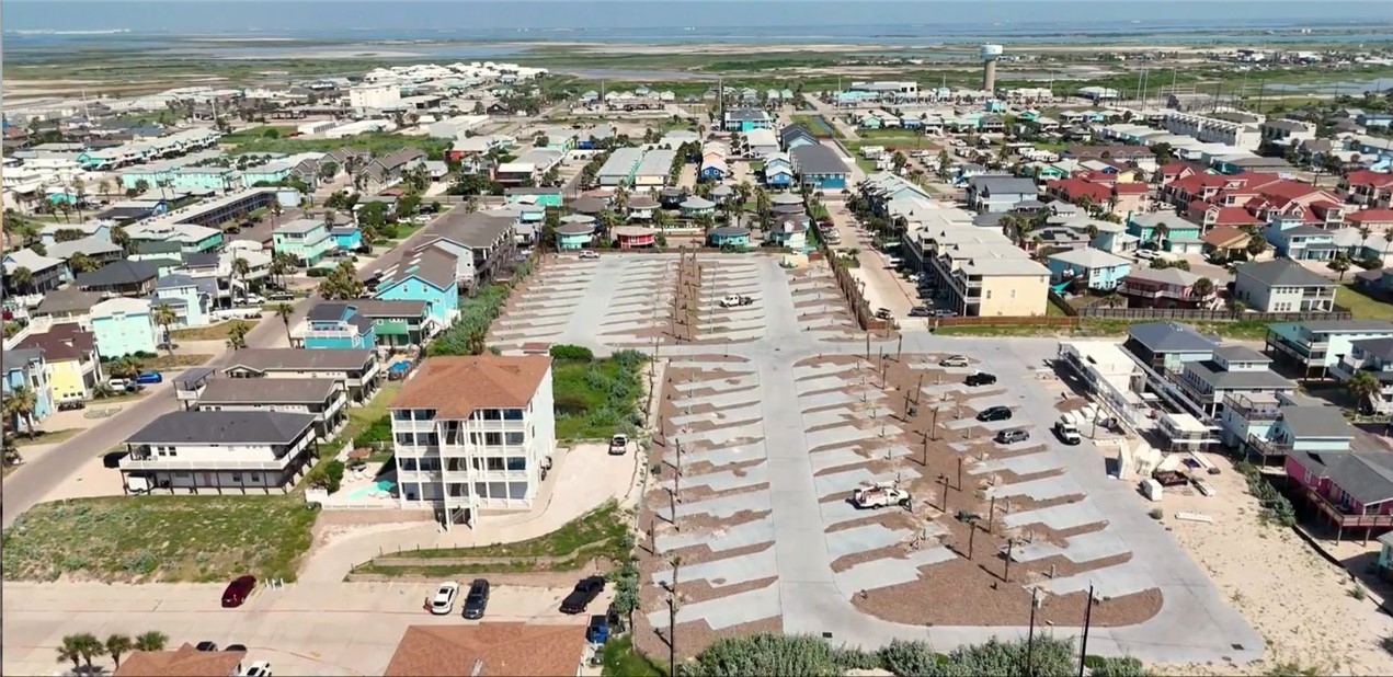 770 Sandcastle Dr, Unit #31 Drive Port Aransas TX 78373