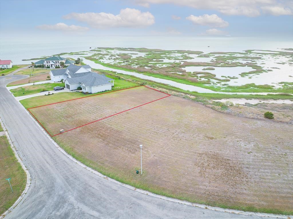 60 Southpointe Circle Rockport TX 78382
