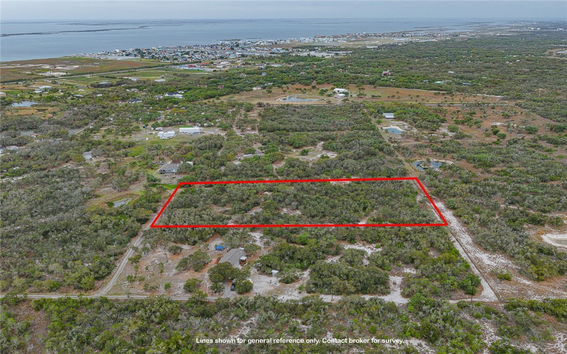 1505 Balderree Road Rockport TX 78382