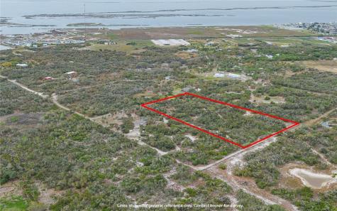 1505 Balderree Road Rockport TX 78382