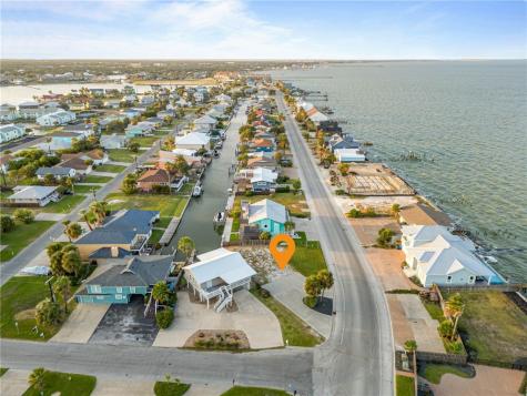 1863 Bay Shore Drive Rockport TX 78382