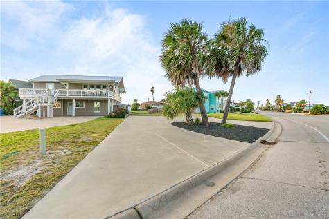 1863 Bay Shore Drive Rockport TX 78382