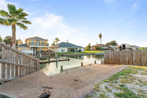 1863 Bay Shore Drive Rockport TX 78382