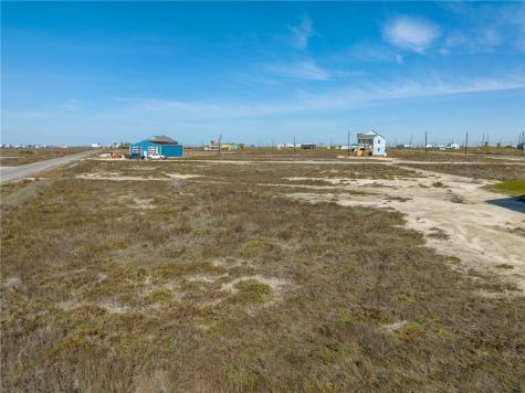 628 Channelview Road Rockport TX 78382