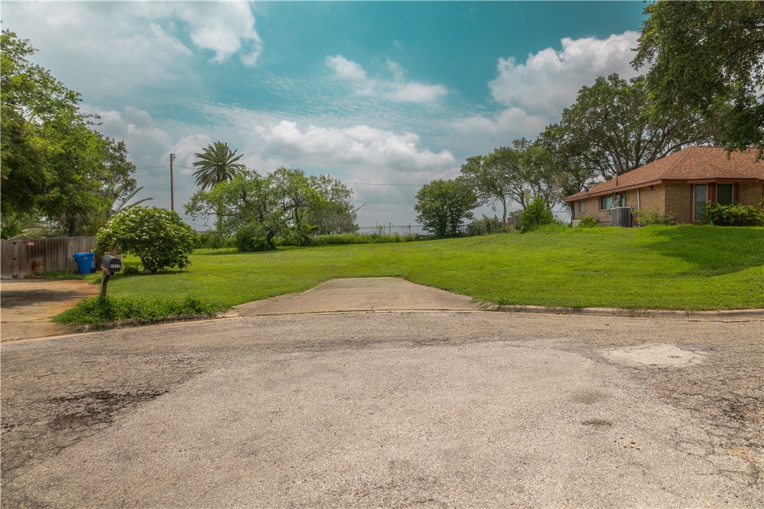 5406 Northwest Trail Corpus Christi TX 78410