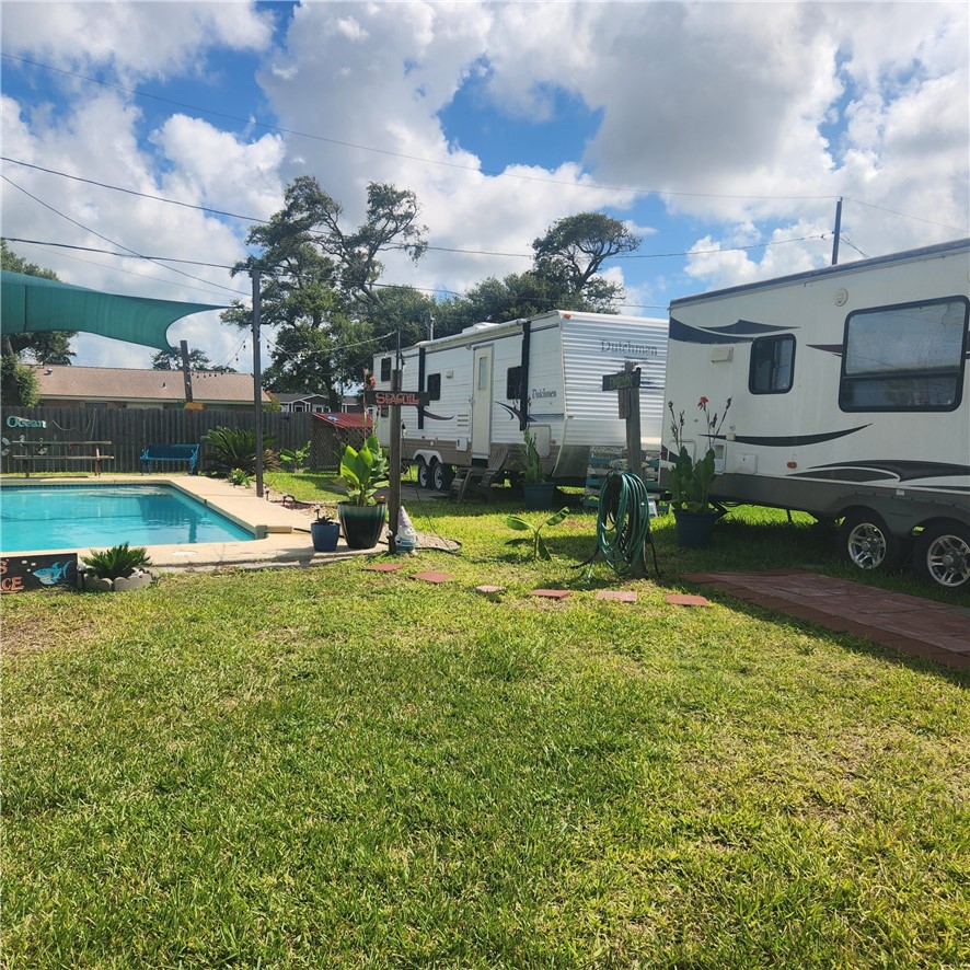 123 Bermuda Drive Rockport TX 78382
