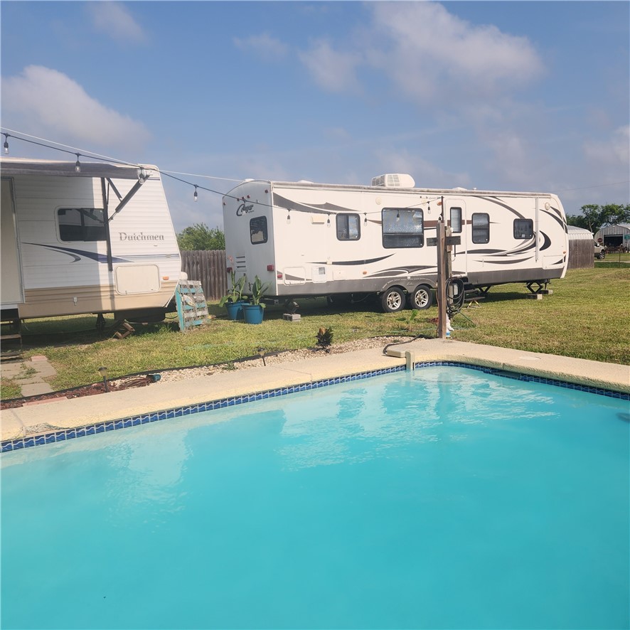 123 Bermuda Drive Rockport TX 78382