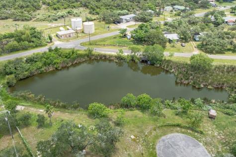 511 Water Oak Lane Rockport TX 78382