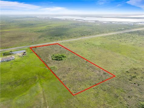2402 State Highway 188 Rockport TX 78382