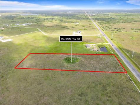 2402 State Highway 188 Rockport TX 78382