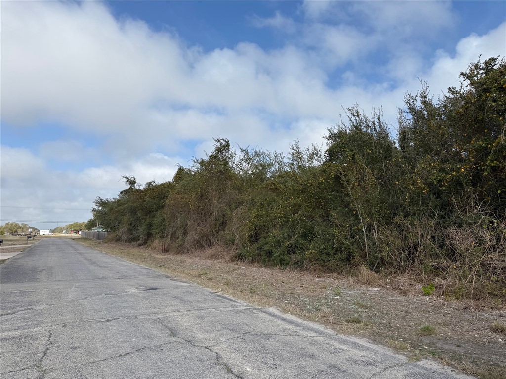 00 W Saunders Lane Aransas Pass TX 78336