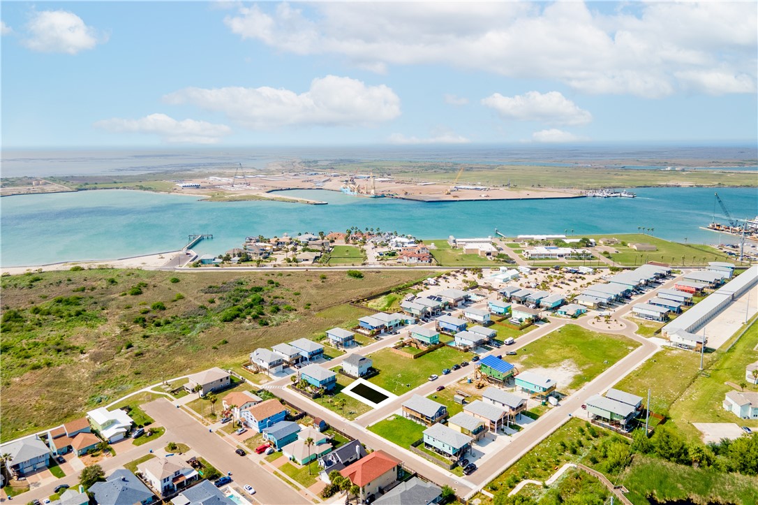 253 Port Arthur Street Port Aransas TX 78373