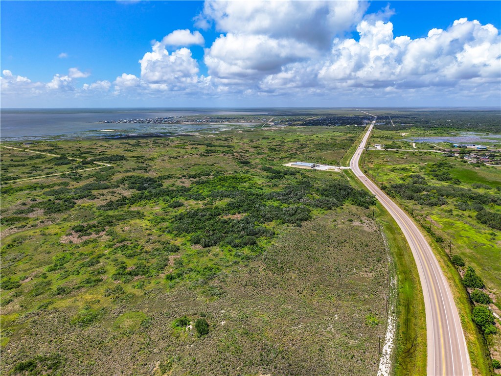 6051 Hwy 35 N Rockport TX 78382