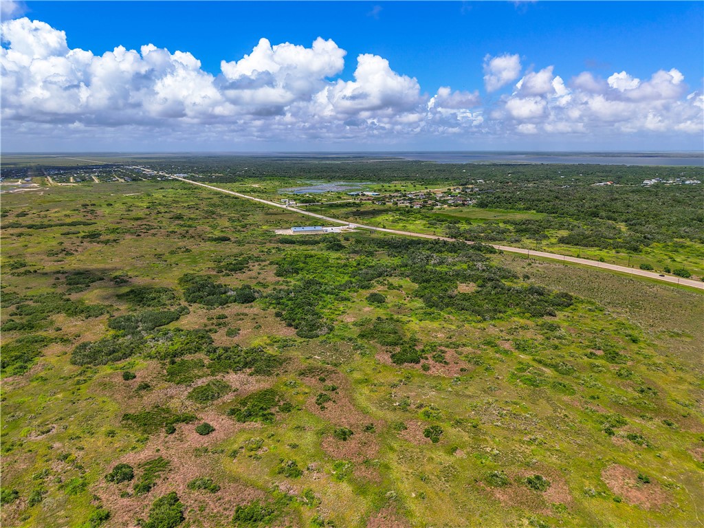 6051 Hwy 35 N Rockport TX 78382