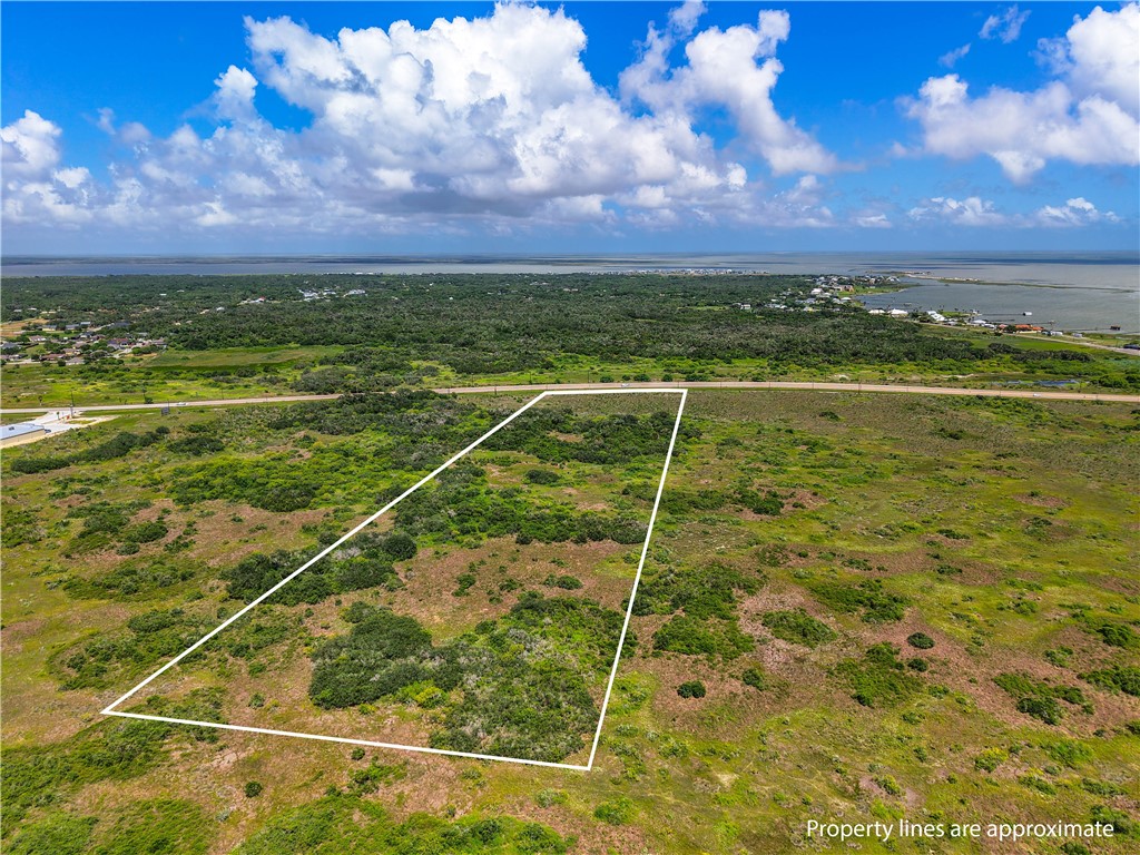 6051 Hwy 35 N Rockport TX 78382