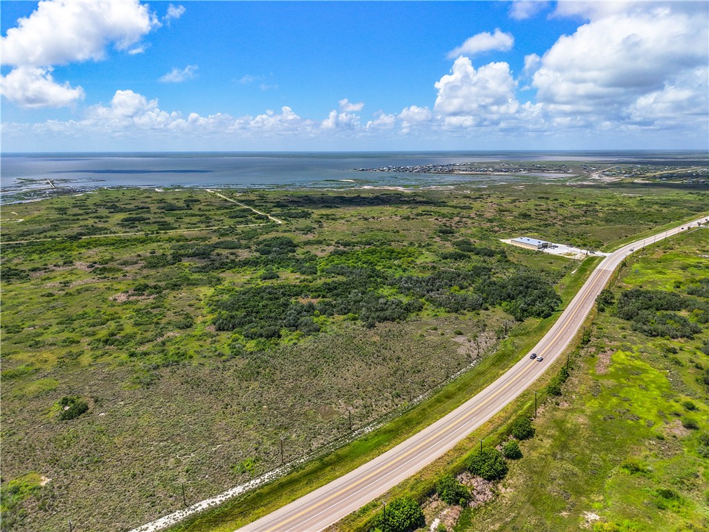 6051 Hwy 35 N Rockport TX 78382