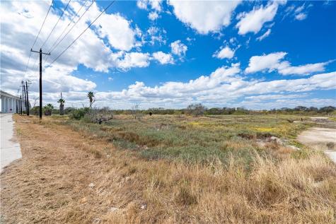 3411 W Causeway Boulevard Corpus Christi TX 78402