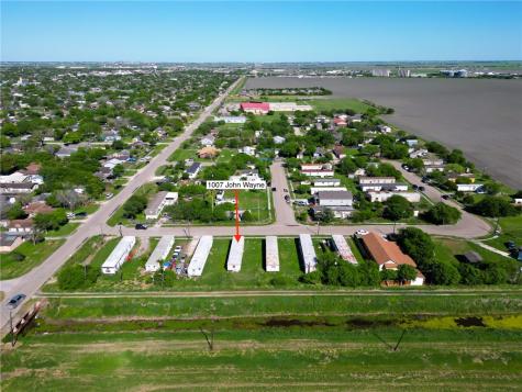 1007 John Wayne Drive Robstown TX 78380